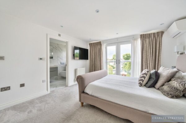 Pemberton Avenue, Gidea Park