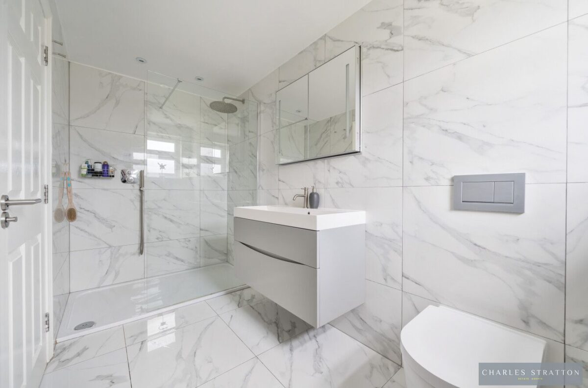 Pemberton Avenue, Gidea Park