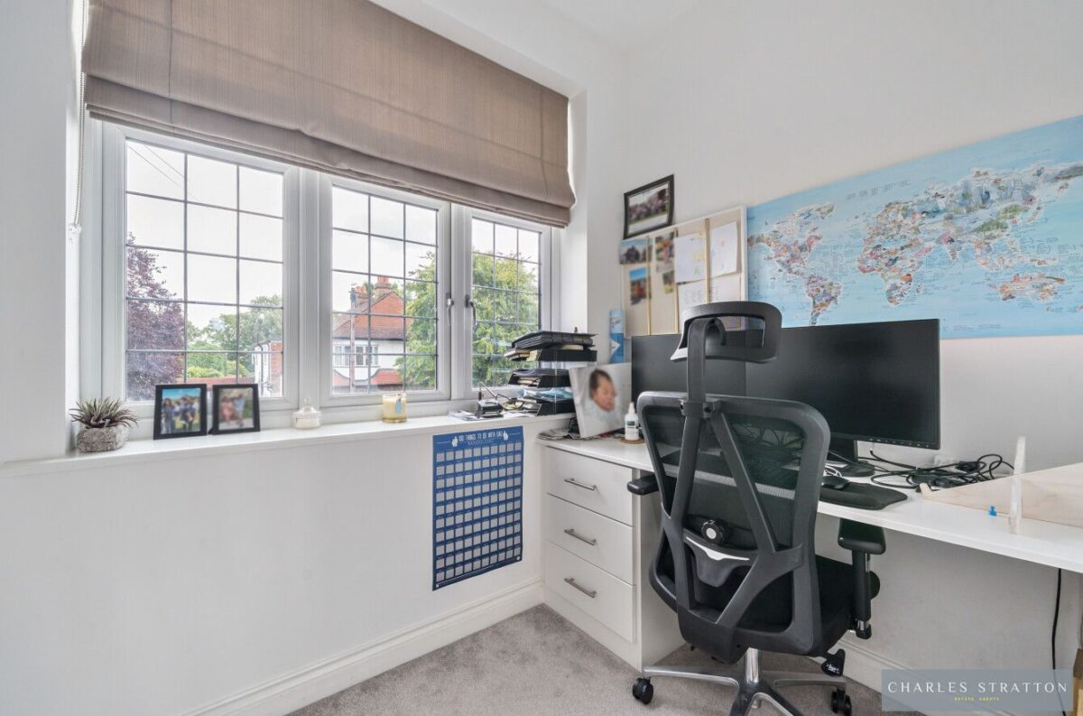 Pemberton Avenue, Gidea Park