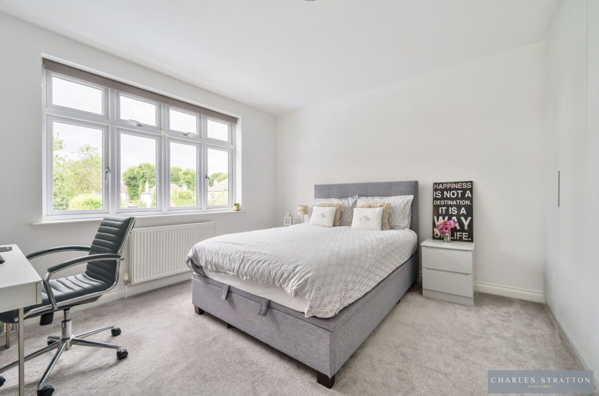 Pemberton Avenue, Gidea Park