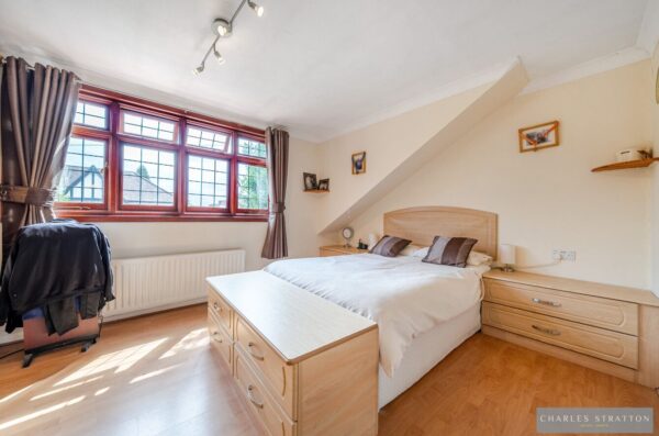 Hall Road, Gidea Park