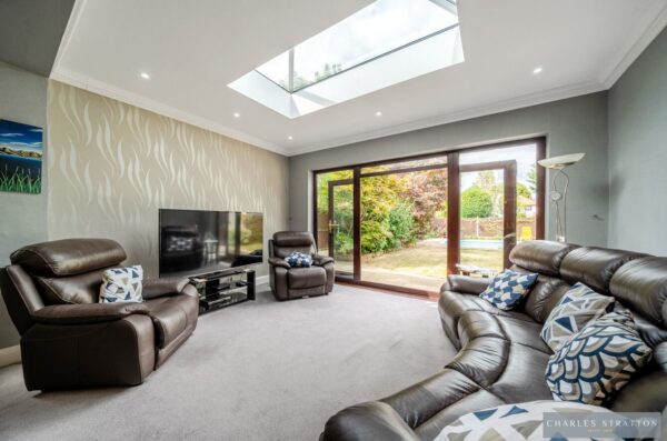 Hall Road, Gidea Park