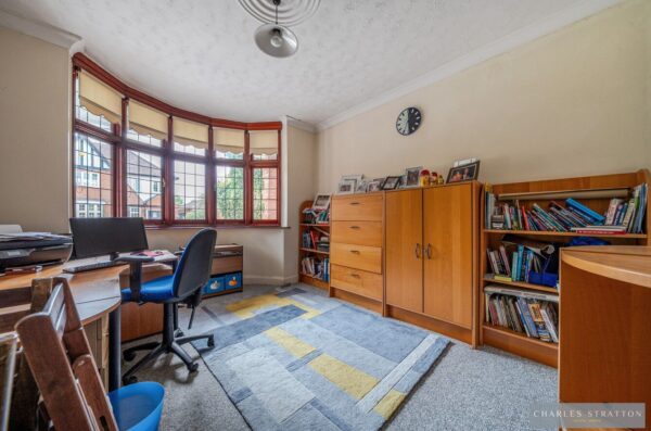 Hall Road, Gidea Park