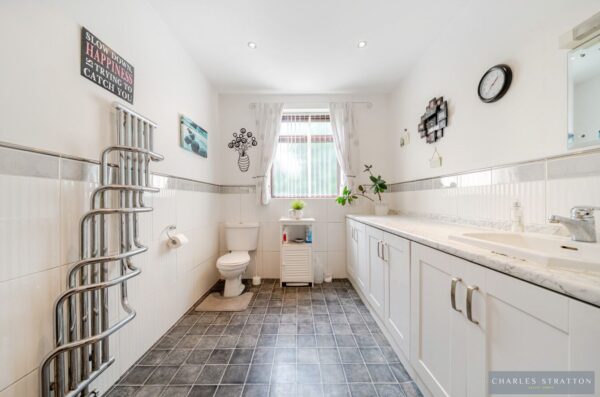 Hall Road, Gidea Park