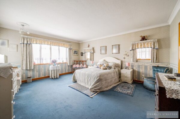 Heath Drive, Gidea Park