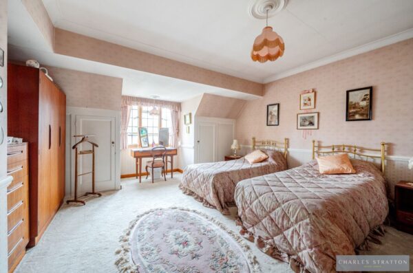 Heath Drive, Gidea Park