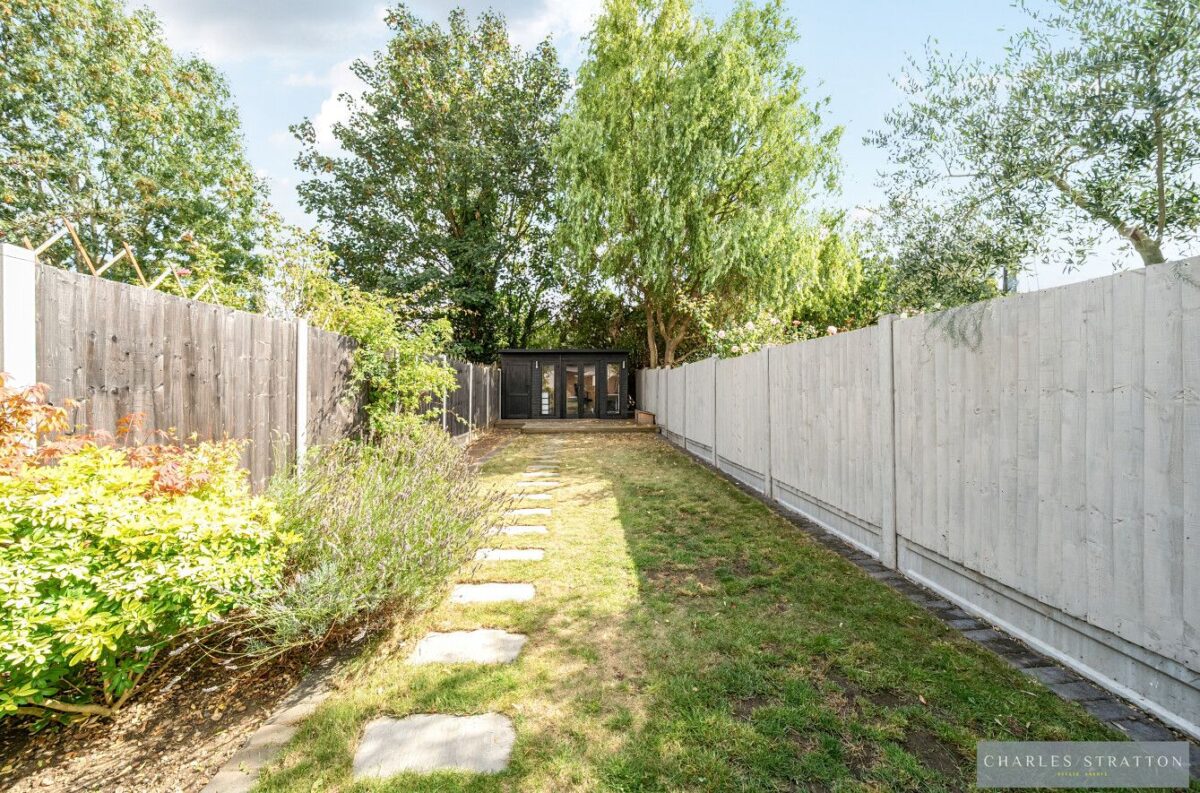 Amery Gardens, Gidea Park