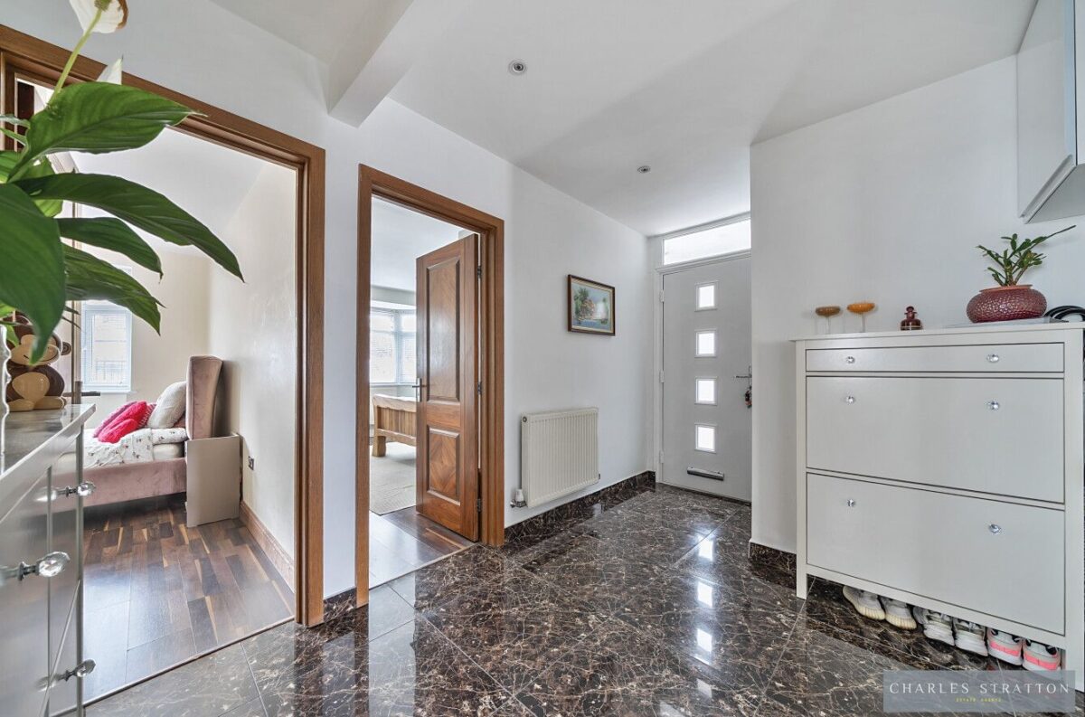 Harrow Crescent, Romford