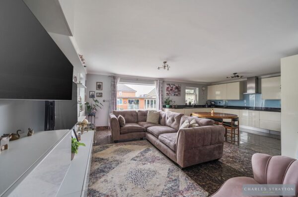 Harrow Crescent, Romford