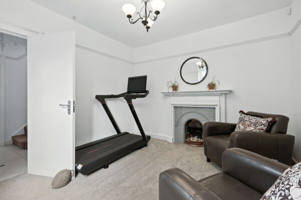 Reed Pond Walk, Gidea Park