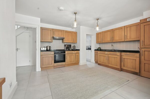 Reed Pond Walk, Gidea Park