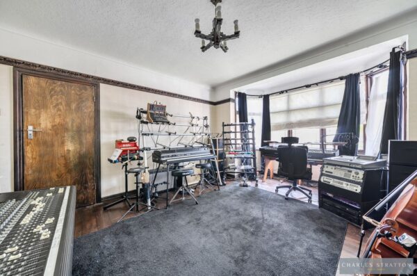 Repton Gardens, Gidea Park