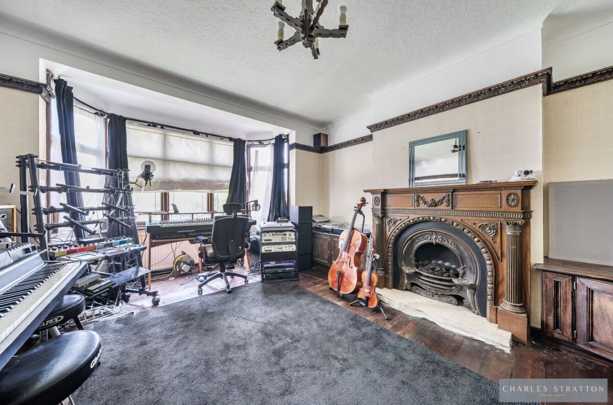 Repton Gardens, Gidea Park