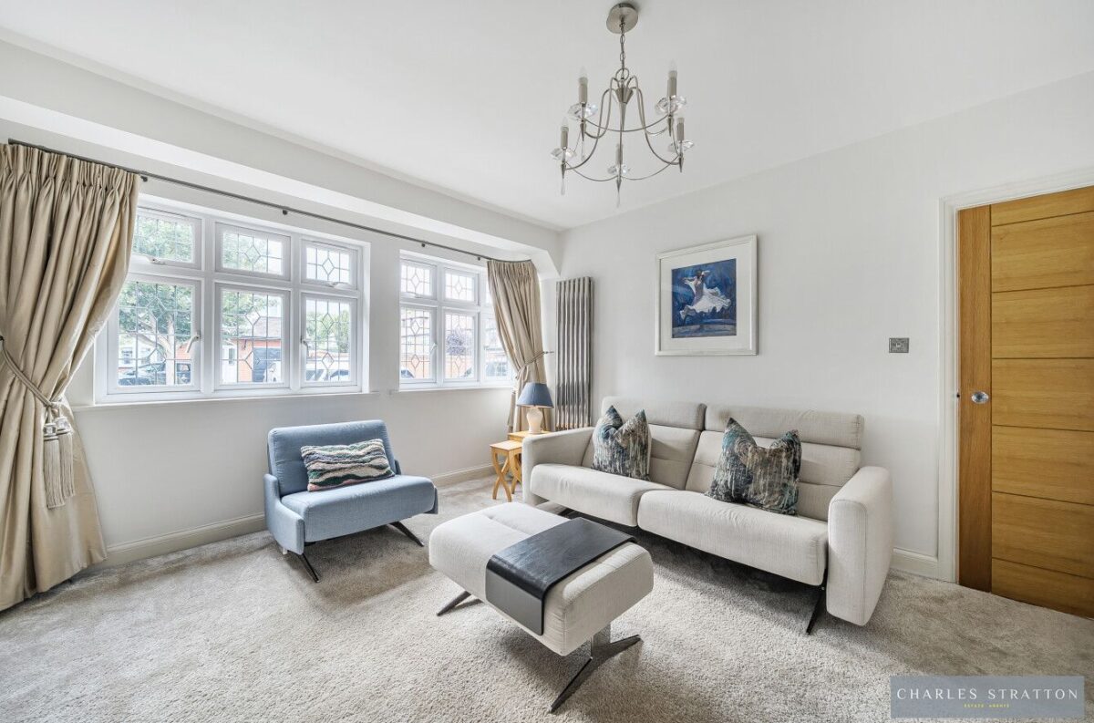 Pemberton Avenue, Gidea Park