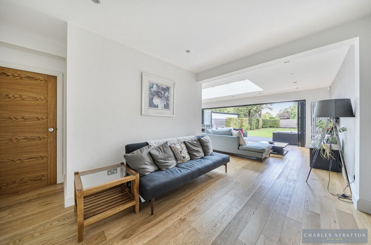 Pemberton Avenue, Gidea Park