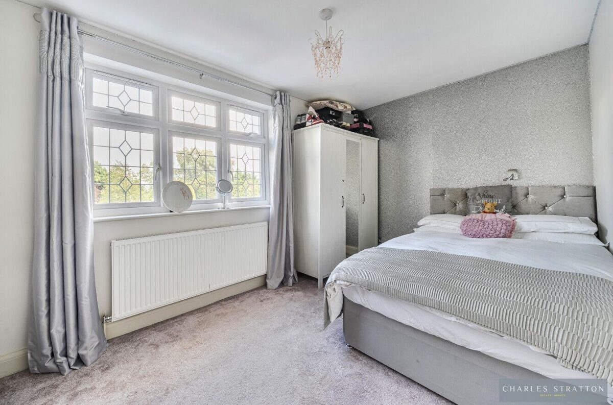 Pemberton Avenue, Gidea Park