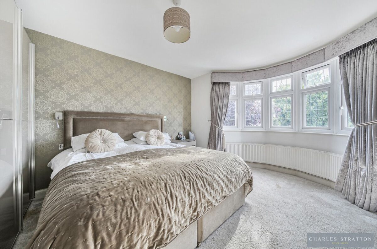 Pemberton Avenue, Gidea Park