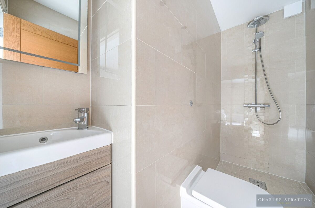 Pemberton Avenue, Gidea Park