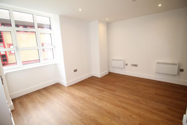 Loam House, London Road, Romford, RM7