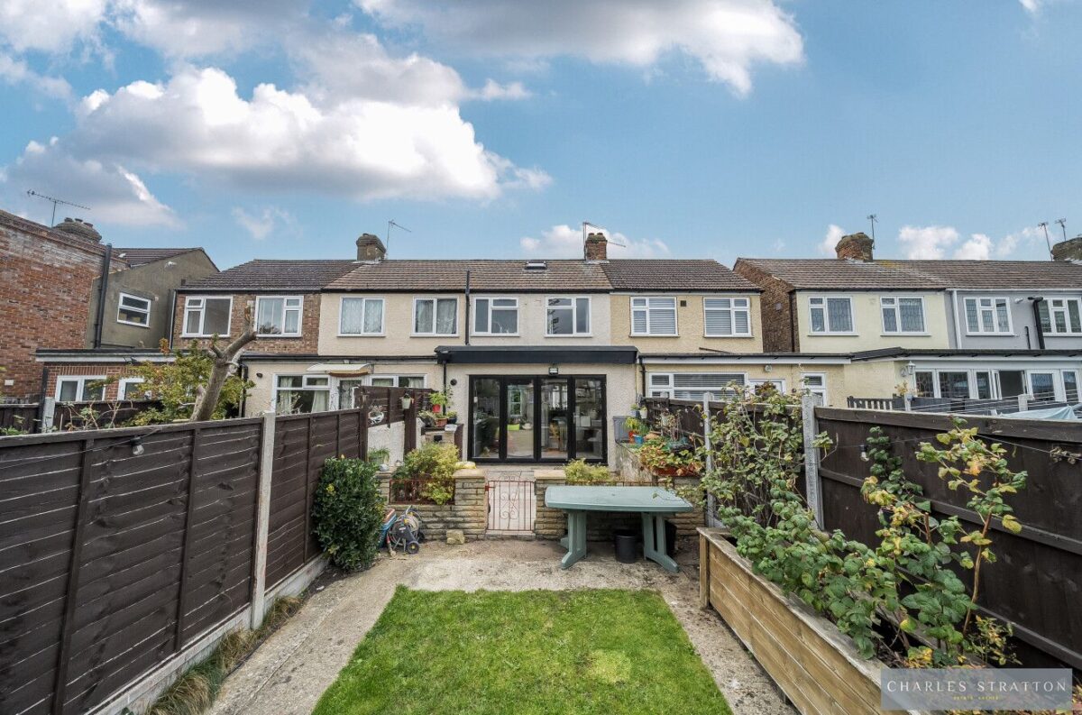 Recreation Avenue, Romford