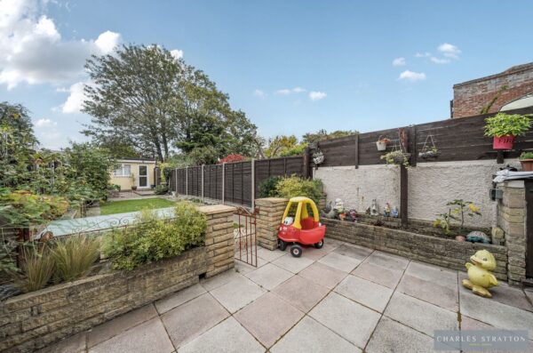 Recreation Avenue, Romford