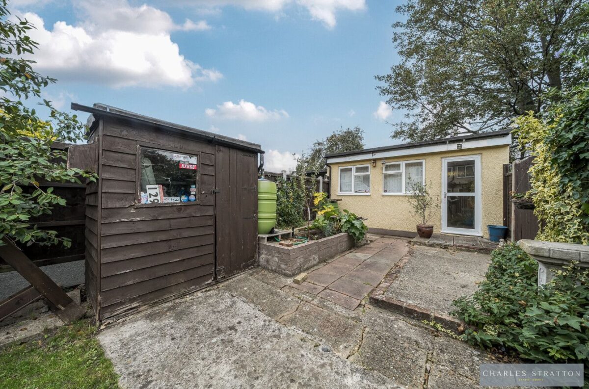 Recreation Avenue, Romford