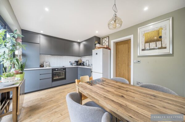 Recreation Avenue, Romford