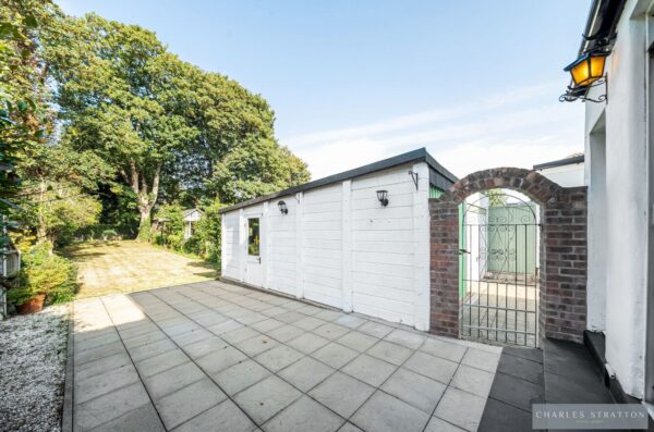 Grey Towers Gardens, Hornchurch