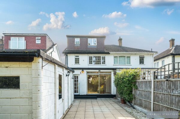 Grey Towers Gardens, Hornchurch