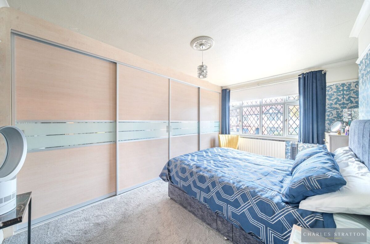 Mashiters Walk, Marshalls Park