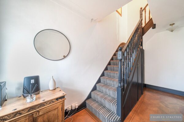 Mashiters Walk, Marshalls Park