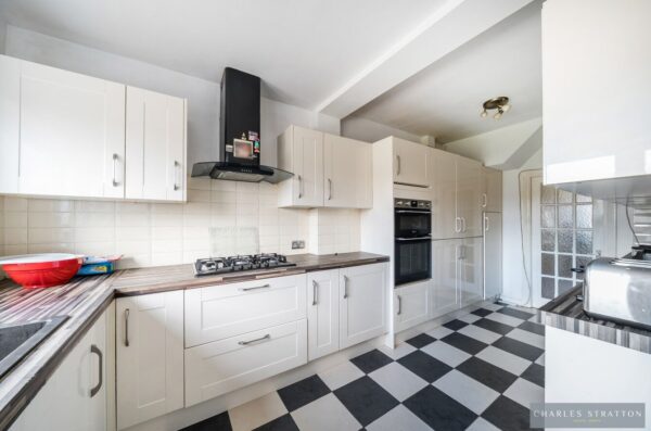 Stanley Avenue, Gidea Park