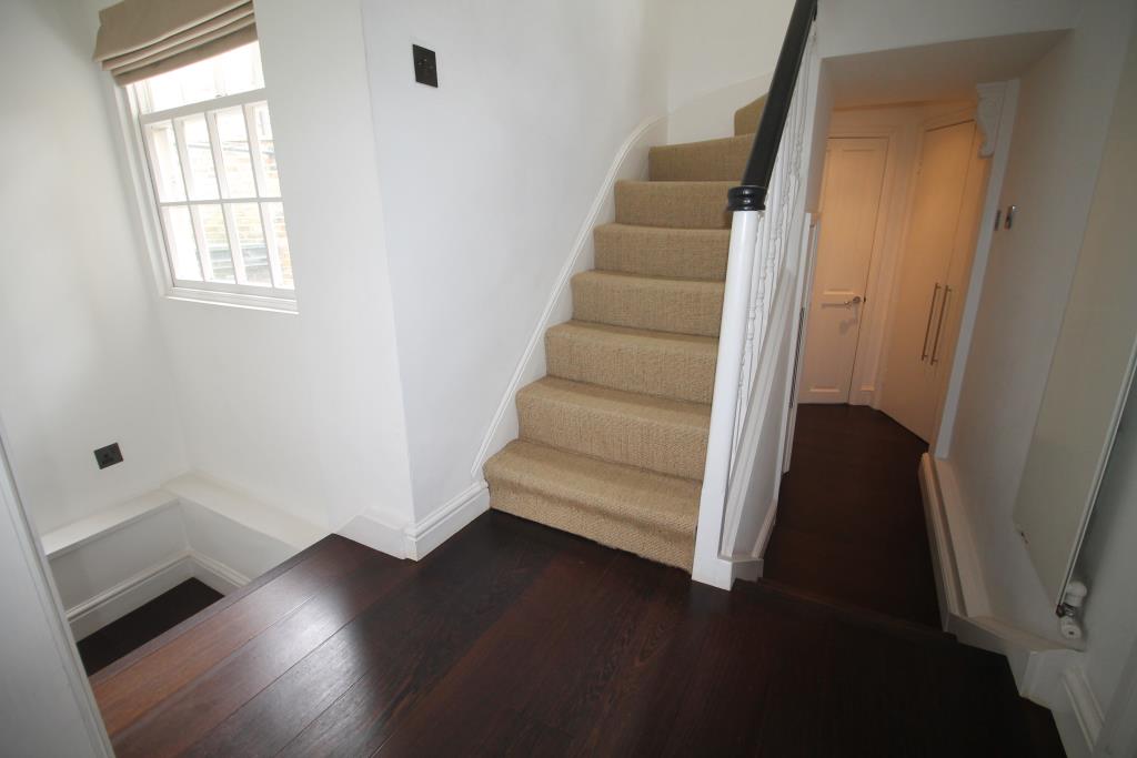 Arlington Way, Clerkenwell , EC1R