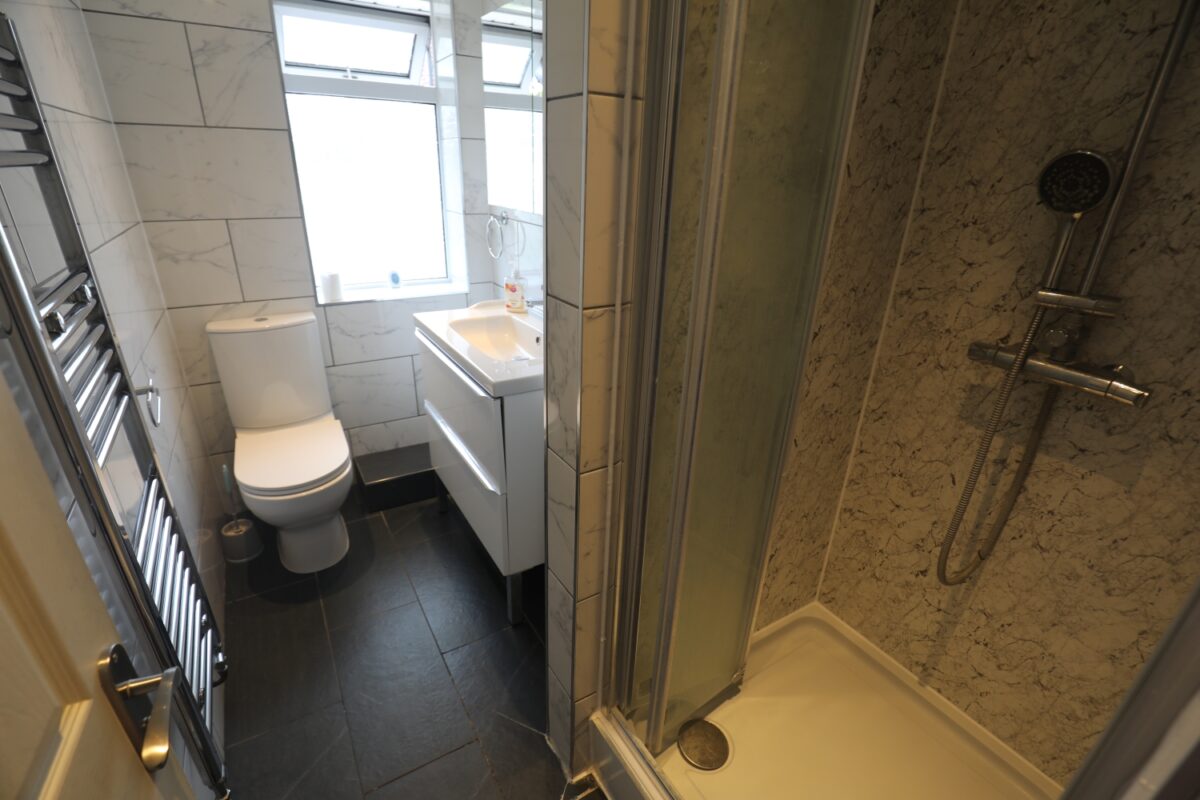 Finnymore Road, Dagenham, RM9