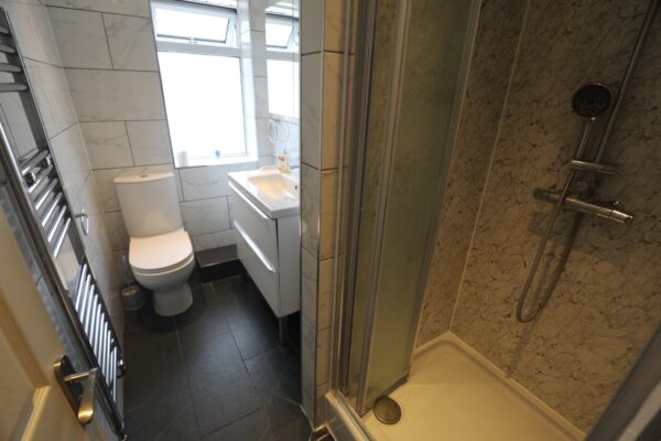 Finnymore Road, Dagenham, RM9