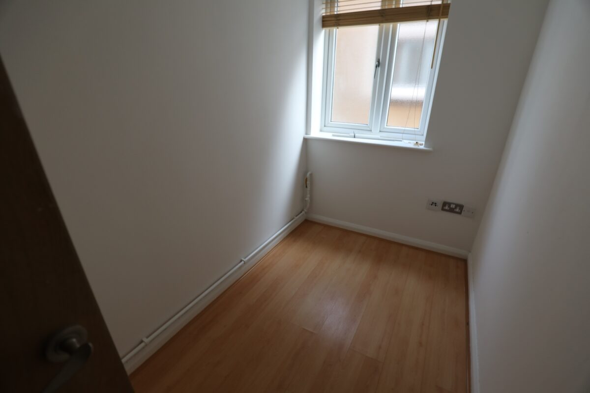 13-15 Station Lane, Hornchurch, RM12