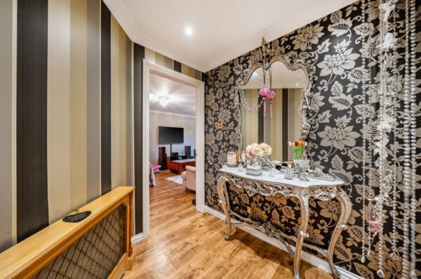 Brunel Close, Romford