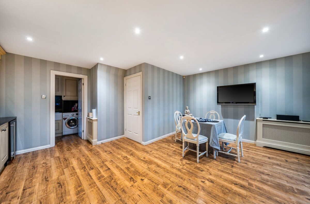 Brunel Close, Romford