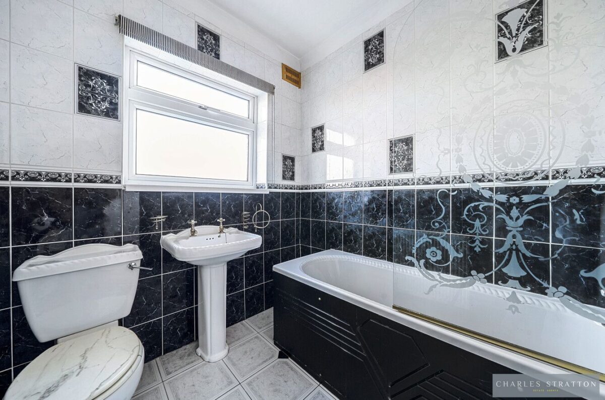 Glenwood Drive, Romford