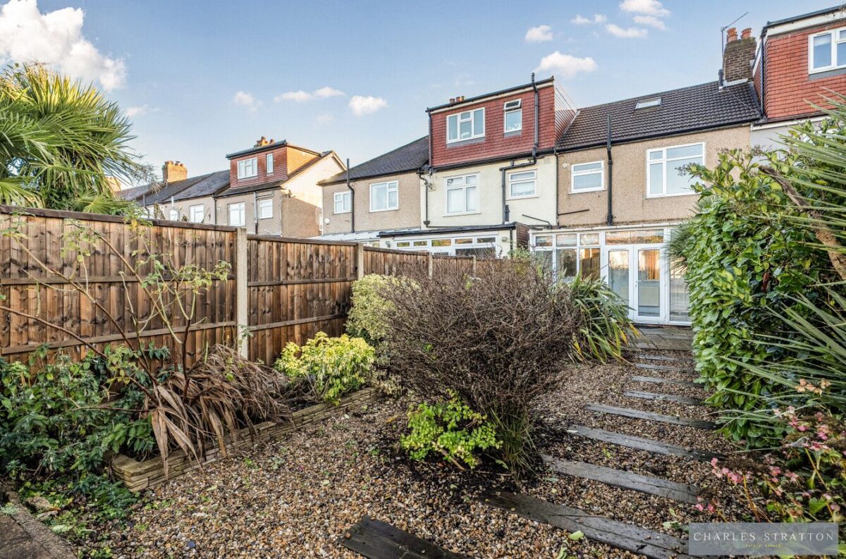 Glenwood Drive, Romford