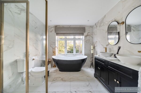 Main Road, Gidea Park