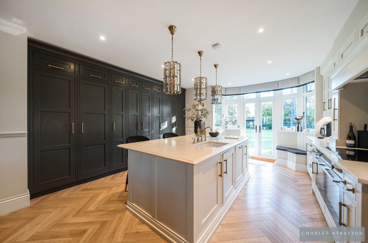 Main Road, Gidea Park