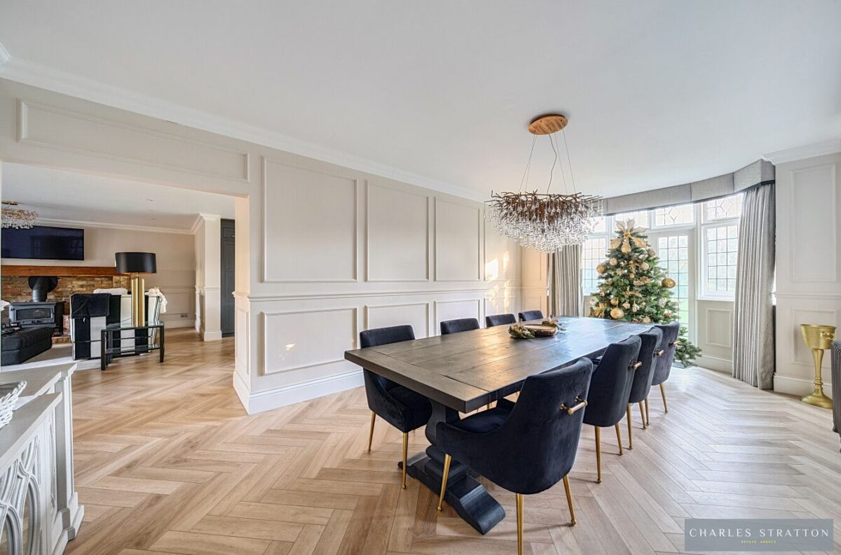 Main Road, Gidea Park