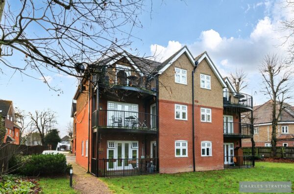 Kingswood Lodge,  Main Road, Gidea Park