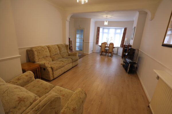 Kensington Road, Romford, RM7