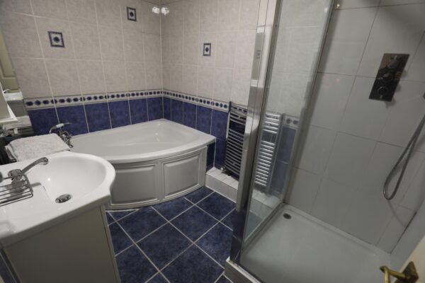 Kensington Road, Romford, RM7