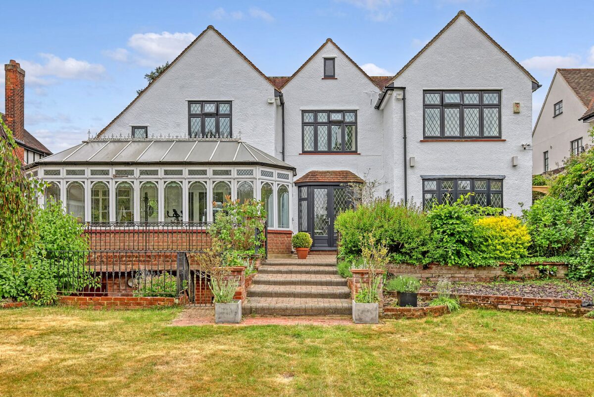 Broadway, Gidea Park