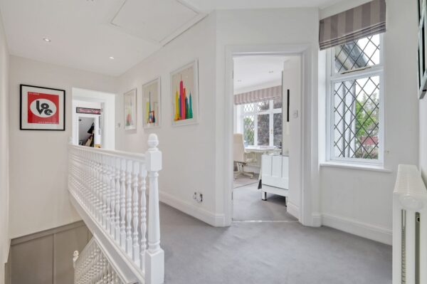 Broadway, Gidea Park