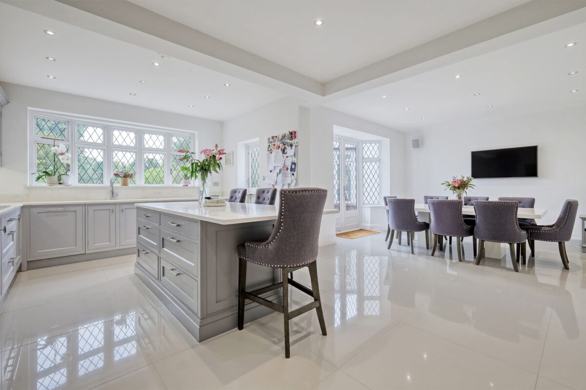 Broadway, Gidea Park