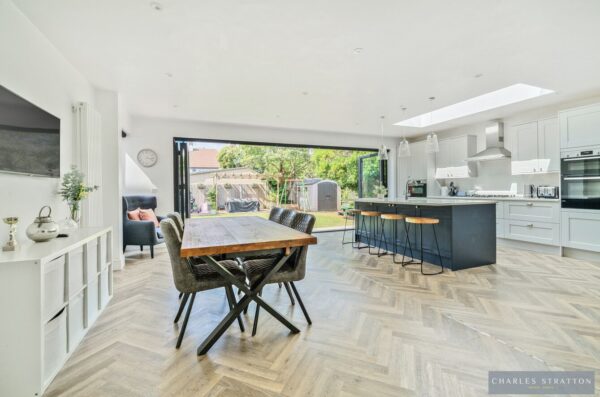 Repton Gardens, Gidea Park